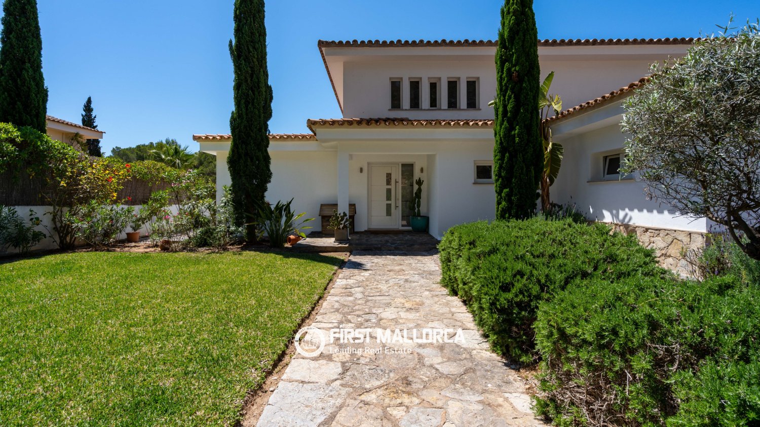 Villa in Santa Ponsa, Mallorca, Spain 5 bedrooms, 398 sq.m. No. 181778