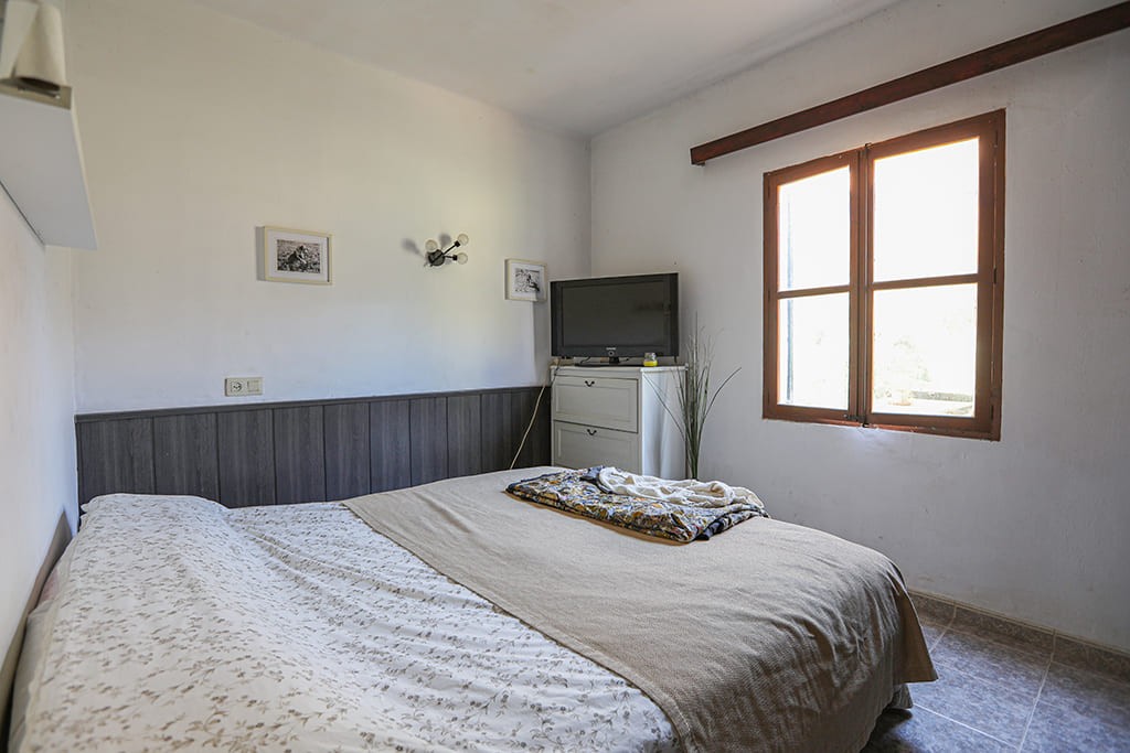 Villa en Sant Elm, Mallorca, España 6 dormitorios, 180 m2 No. 198837