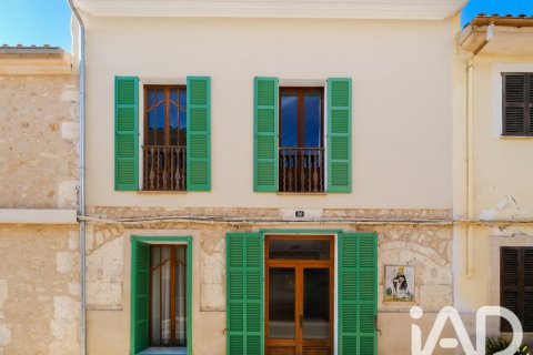 Townhouse in Manacor, Mallorca, Spain 3 bedrooms, 185 sq.m. No. 199579
