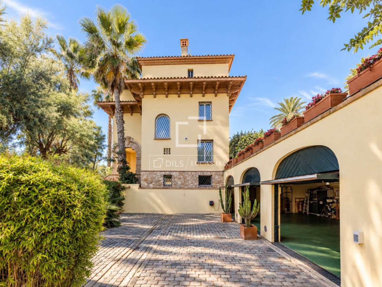Villa à Sitges, Barcelona, Espagne 5 chambres, 618 m2 No. 199169