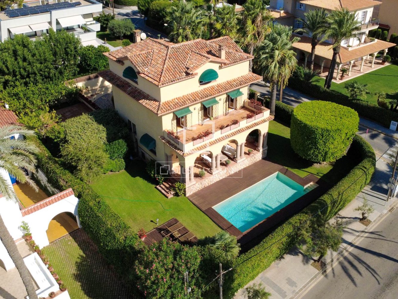 Villa à Sitges, Barcelona, Espagne 5 chambres, 618 m2 No. 199169