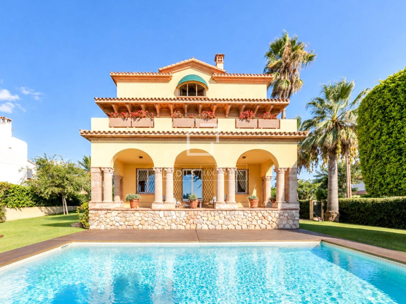 Villa à Sitges, Barcelona, Espagne 5 chambres, 618 m2 No. 199169