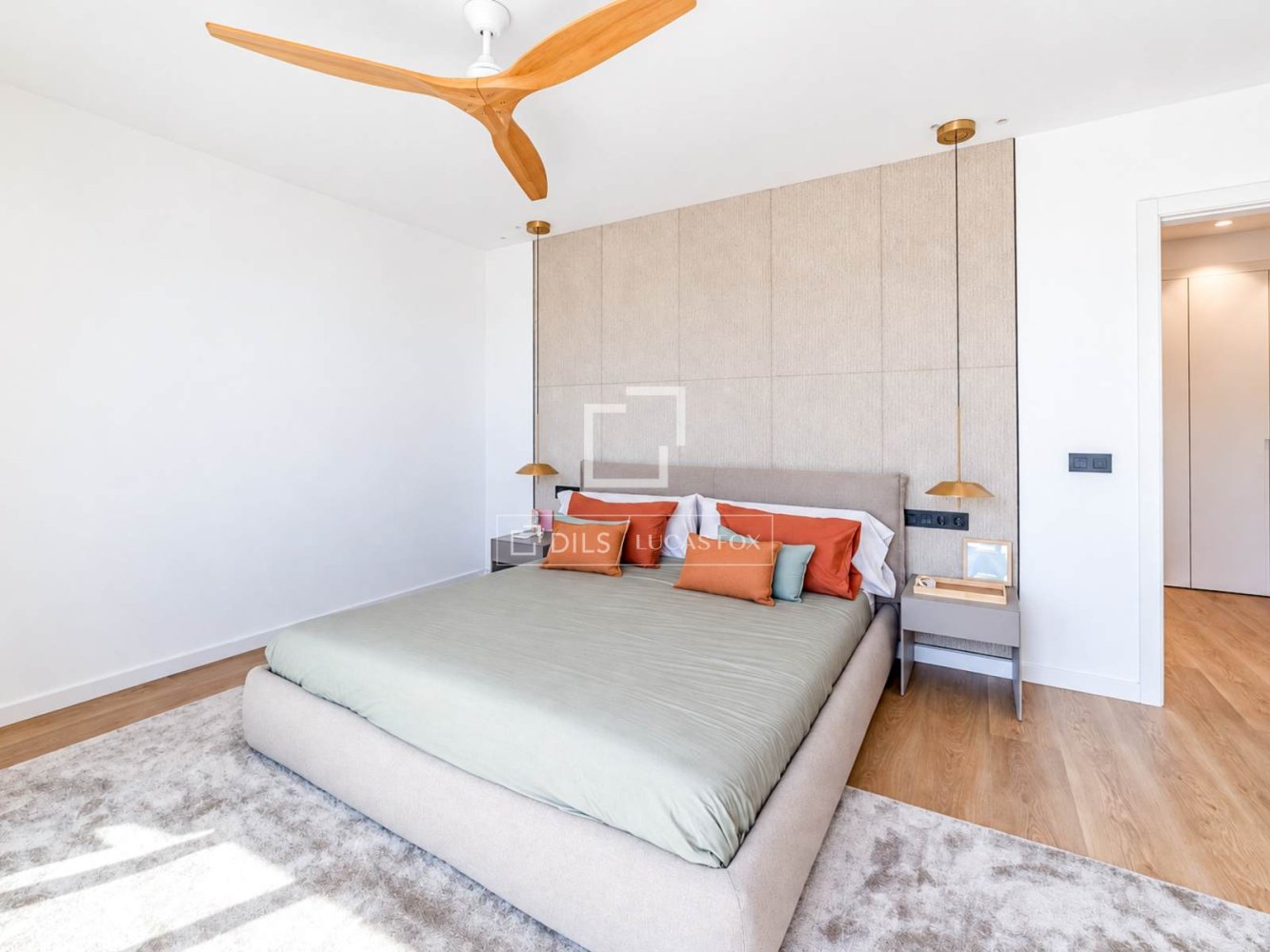 Villa à Sitges, Barcelona, Espagne 5 chambres, 480 m2 No. 199988