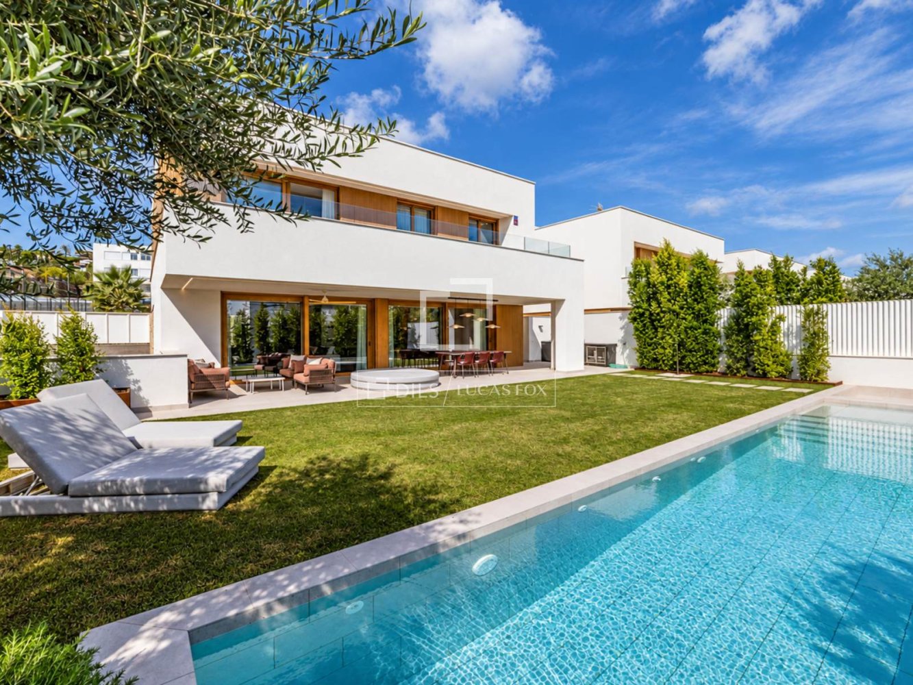 Villa à Sitges, Barcelona, Espagne 5 chambres, 480 m2 No. 199988