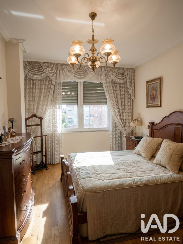 Apartment in La Baneza, Leon, Spain 3 bedrooms, 137 sq.m. No. 197739