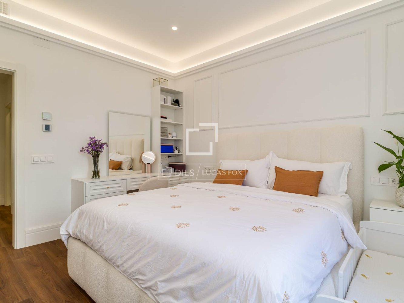 Apartment à Barcelona, Espagne 5 chambres, 215 m2 No. 200014