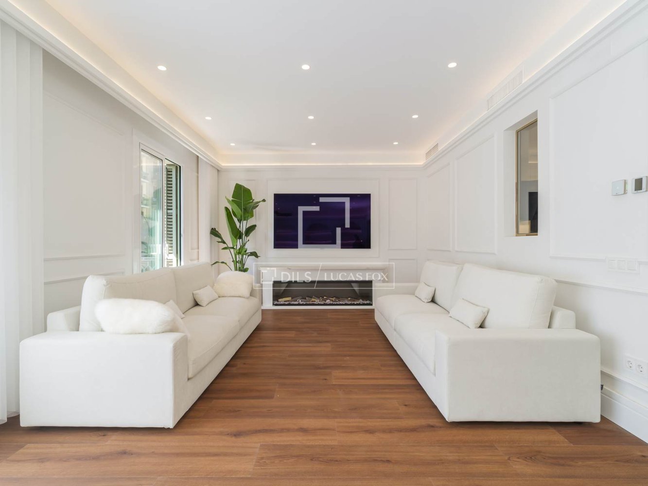 Apartment à Barcelona, Espagne 5 chambres, 215 m2 No. 200014
