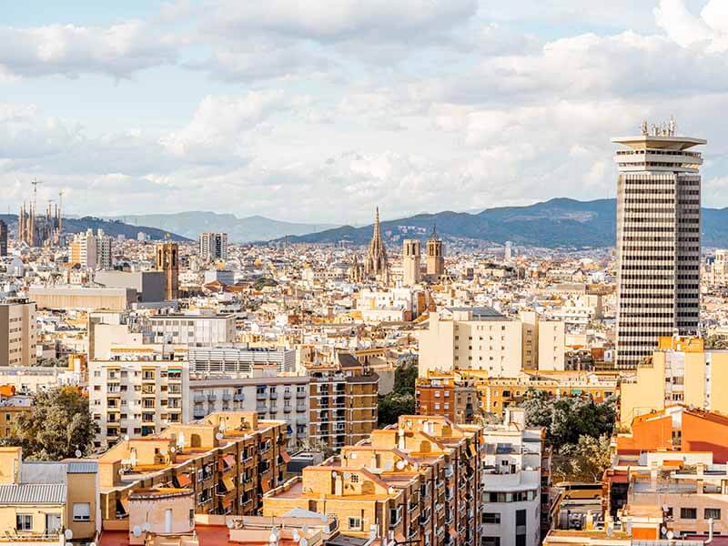 Все большее число испанских муниципалитетов стремится стать «умными городами»