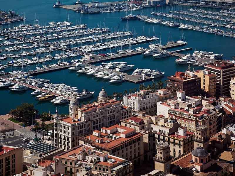Cada quinta casa en España se vendió a compradores extranjeros en la segunda mitad de 2022