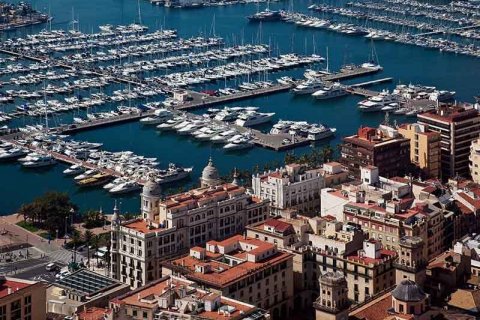 Cada quinta casa en España se vendió a compradores extranjeros en la segunda mitad de 2022