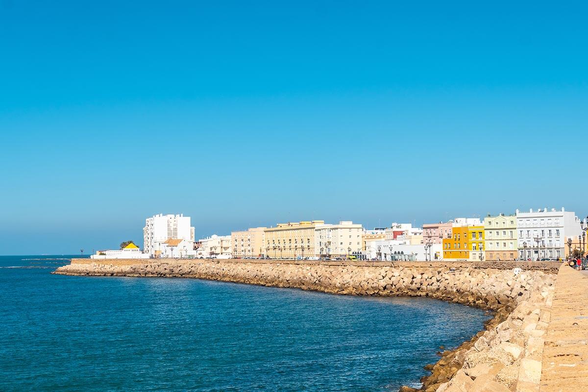 I'm relocating to Andalusia. What is essential to know? I'm relocating to Andalusia. What is essential to know?