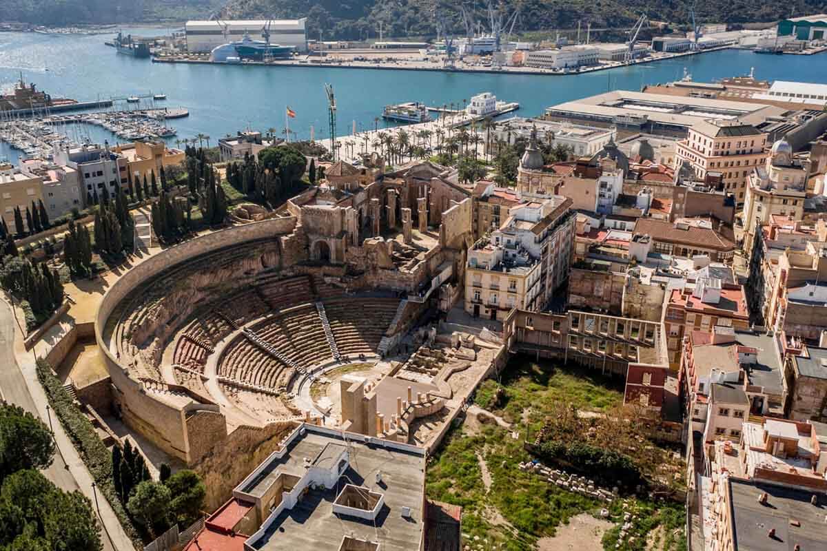 Why should a digital nomad choose Spain? Why should a digital nomad choose Spain?