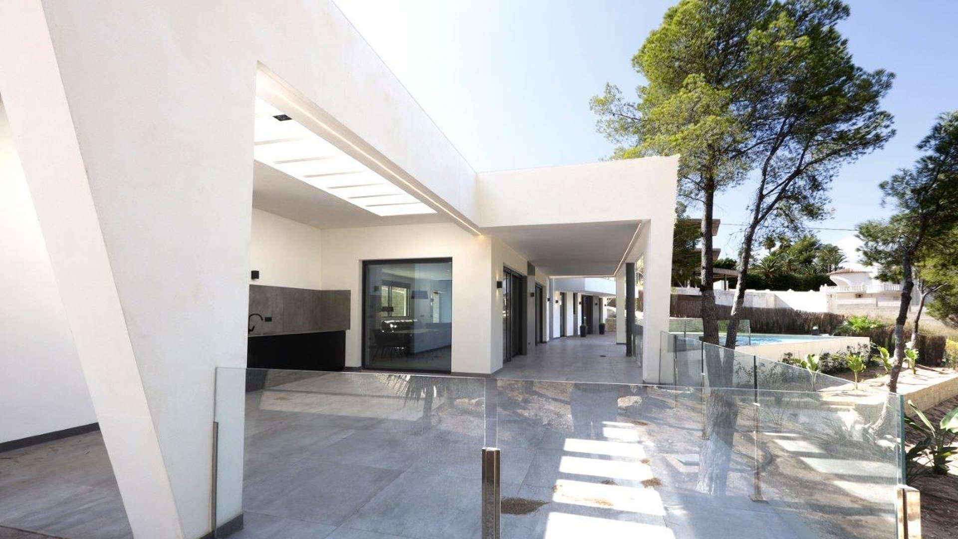 Villa i Altea, Alicante, Spanien 4 sovrum, 402 kvm. Nr. 63370