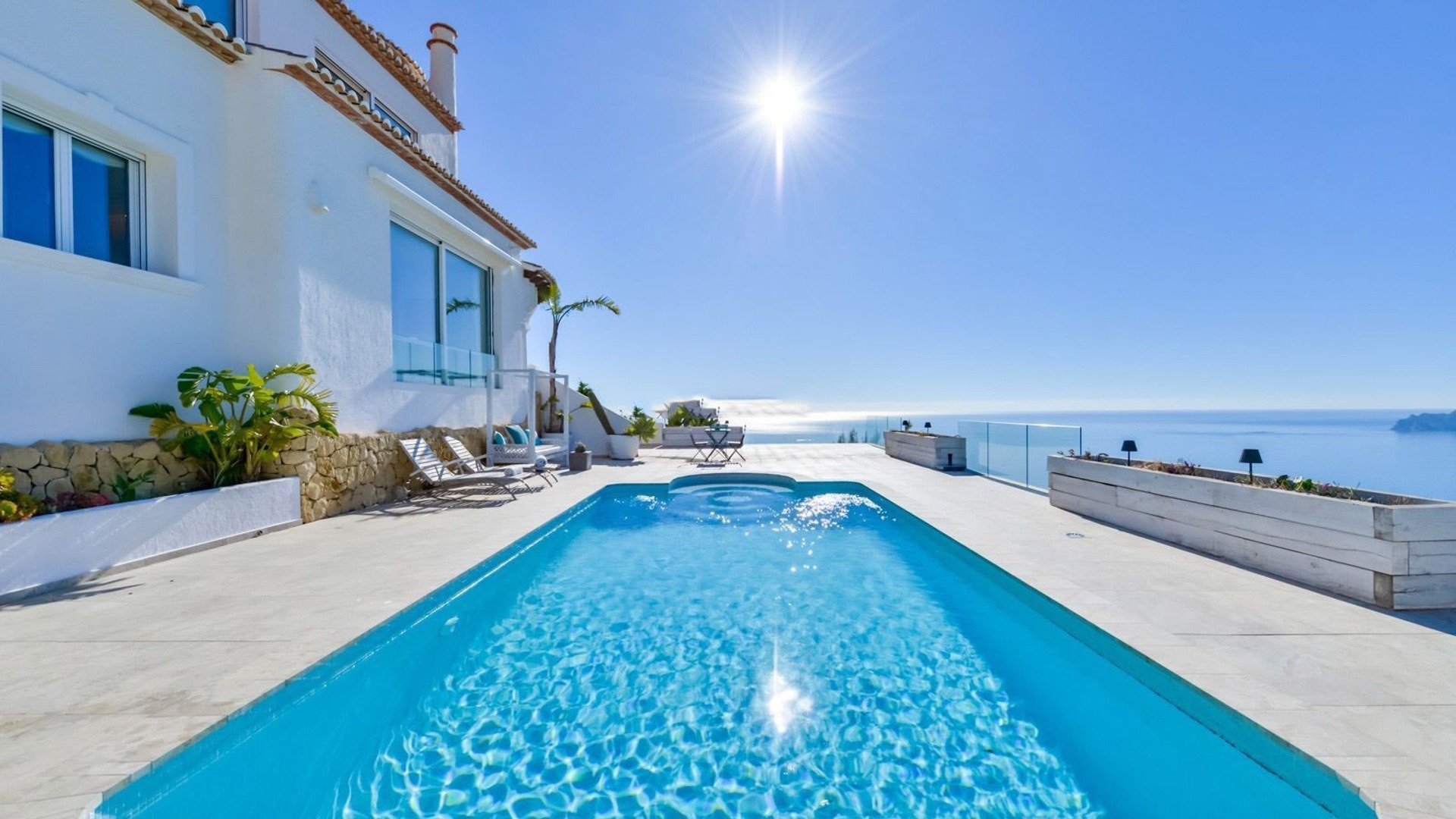 Villa a Altea, Alicante, Spagna 4 camere da letto, 285 mq. N° 64064