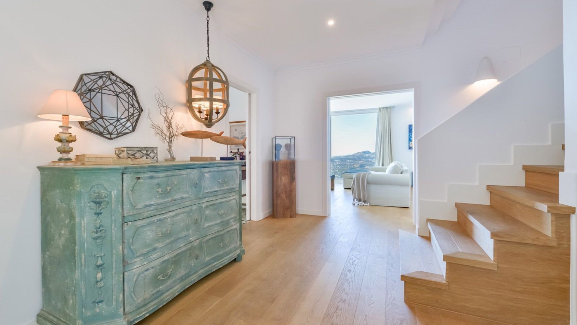 Villa a Altea, Alicante, Spagna 4 camere da letto, 285 mq. N° 64064
