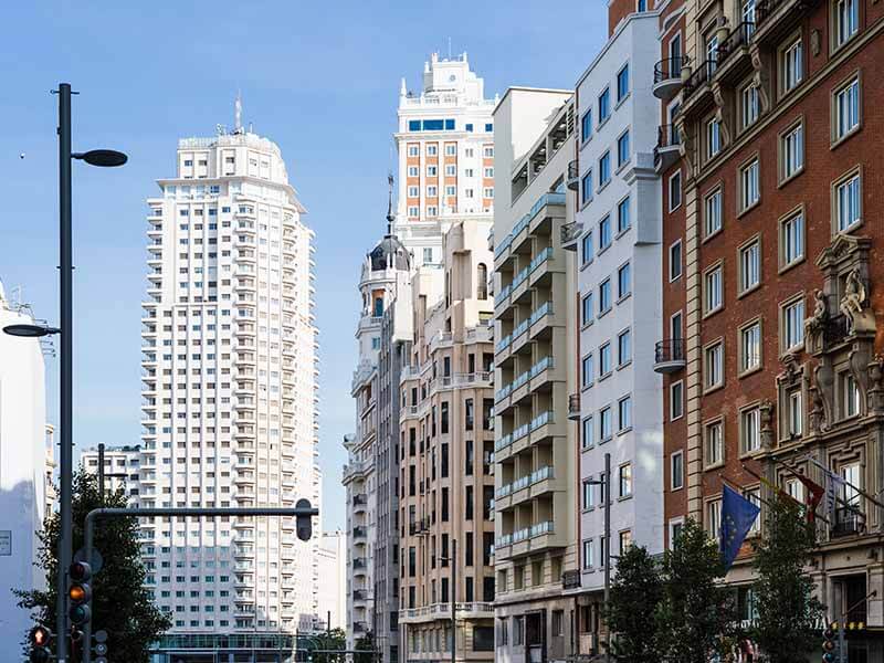 There is a shortage of new construction in Spain