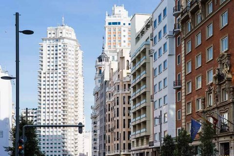 There is a shortage of new construction in Spain