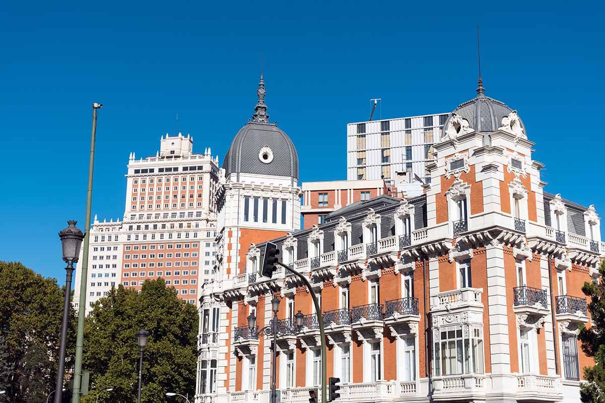 Differences between Madrid’s and Barcelona's Real Estate Markets Differences between Madrid’s and Barcelona's Real Estate Markets