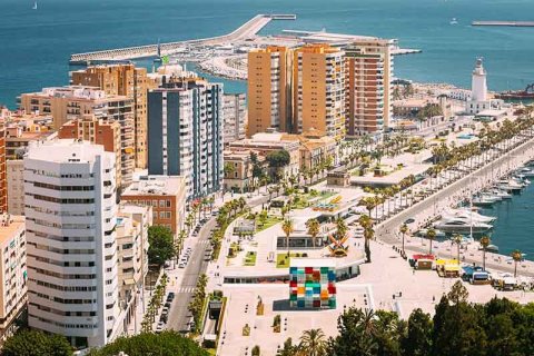 Two nationalities that have become the largest buyers of luxury real estate in Spain