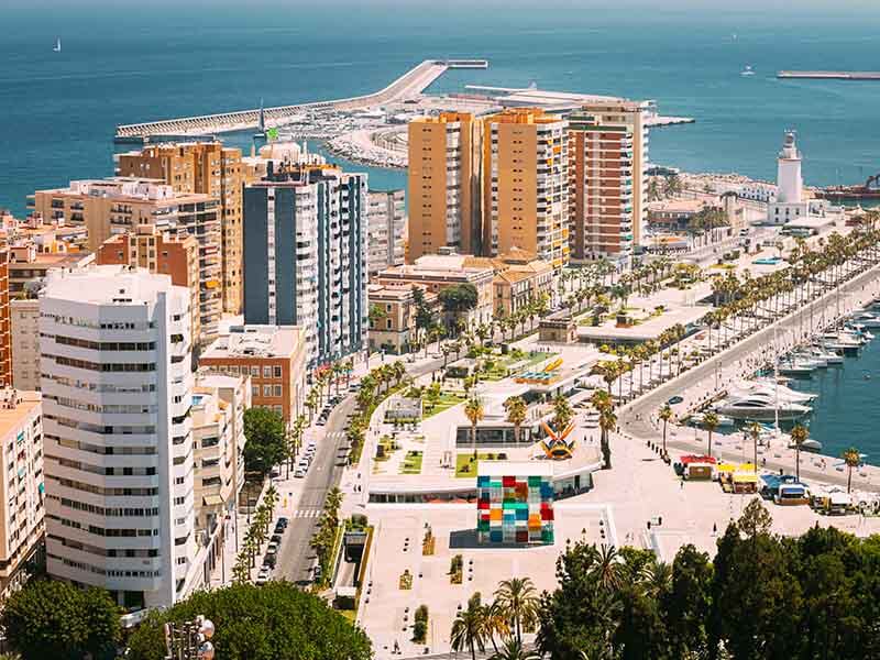 Málaga vuelve a registrar el mayor incremento del precio de la vivienda en España, superando al de Barcelona