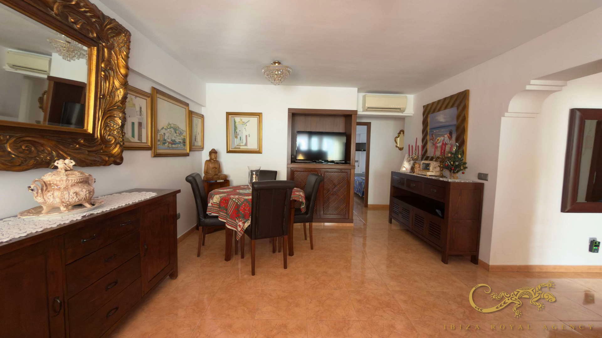 Huoneisto Ibiza town, Ibiza, Espanja 3 makuuhuonetta, 95 m2 No. 139391
