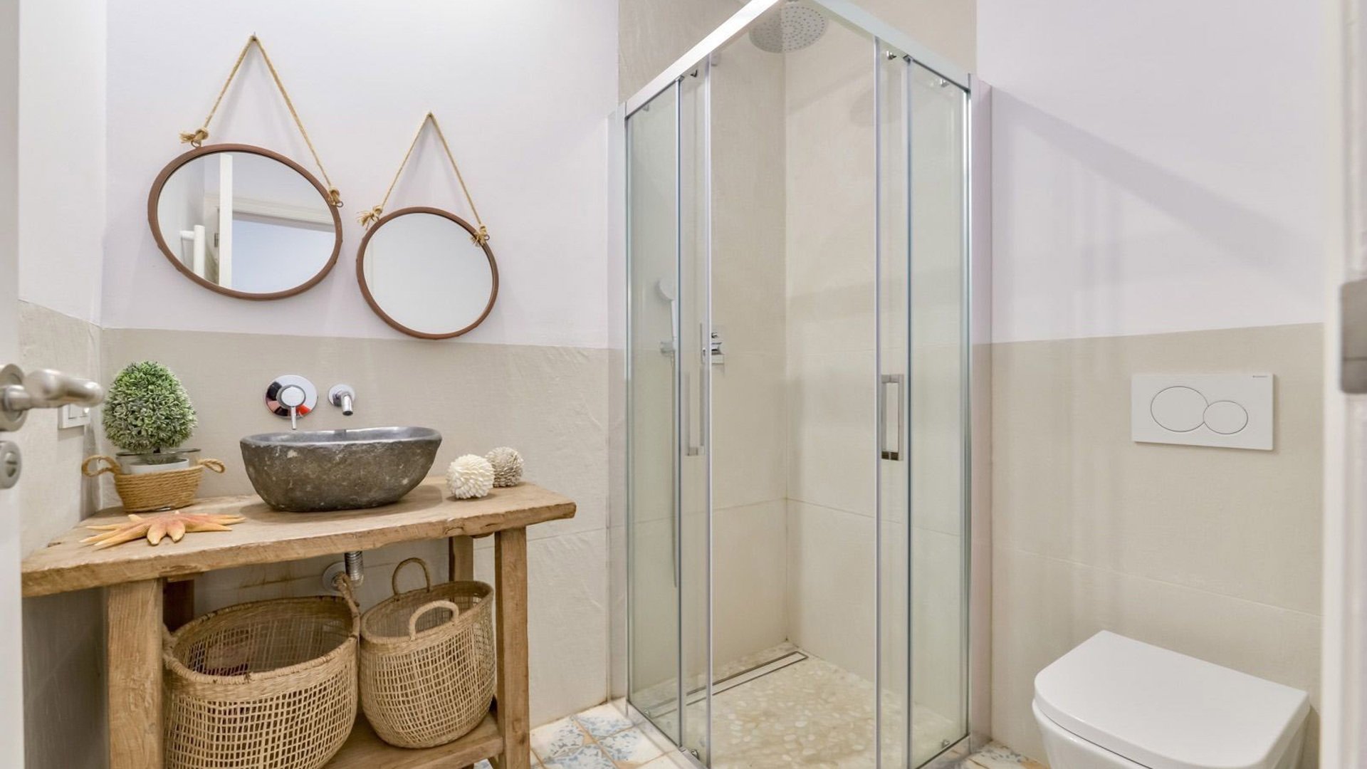 Villa a Altea, Alicante, Spagna 4 camere da letto, 285 mq. N° 64064