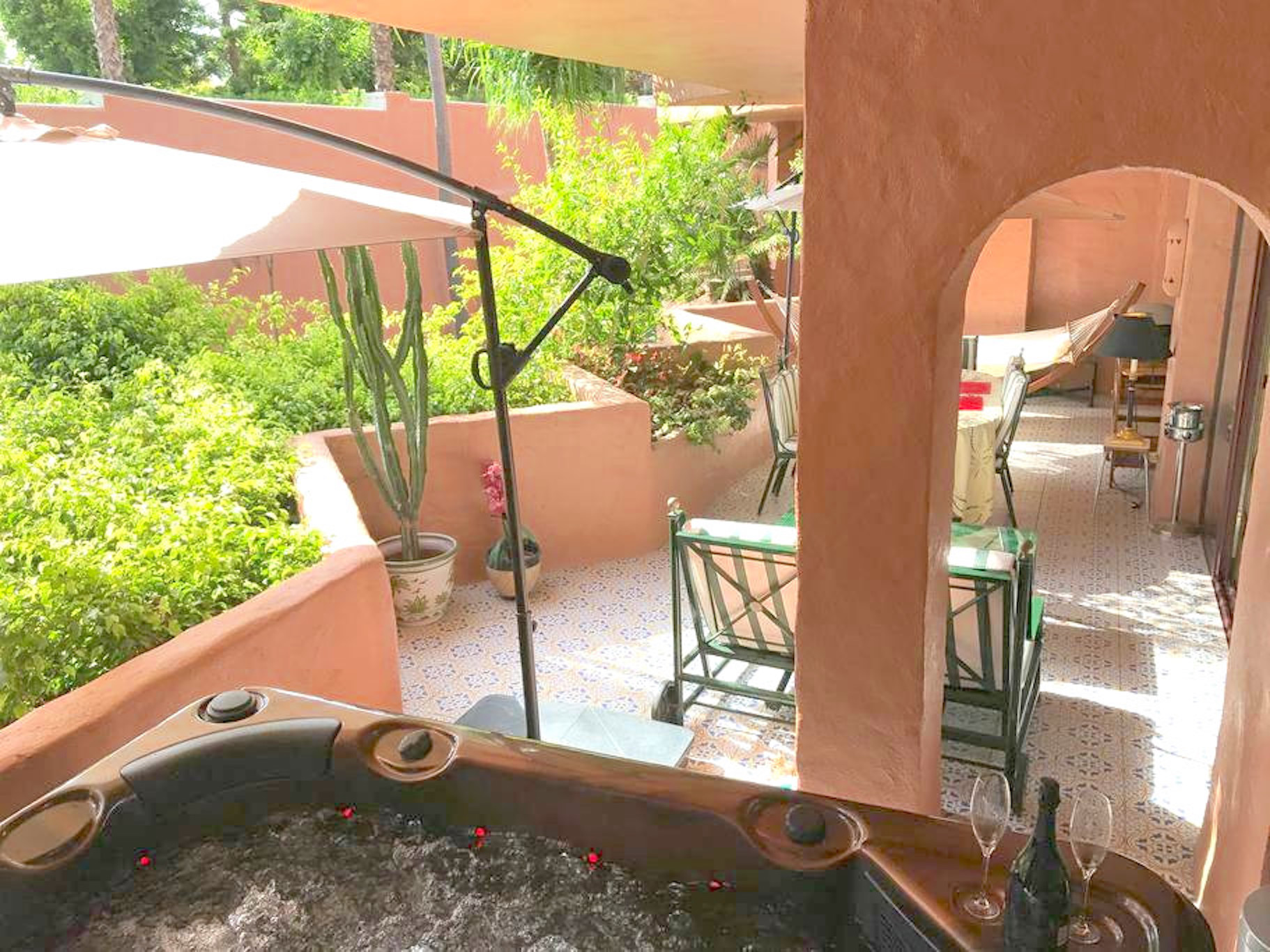 Apartamento en Estepona, Málaga, España 2 dormitorios, 210 m2 No. 166132