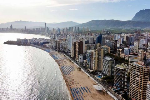 Spain's luxury real estate market will not suffer from a possible recession