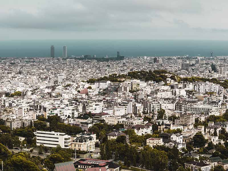 Madrid y Barcelona, "reyes de la vida": el 77% de las ofertas se concentran en Madrid y Barcelona