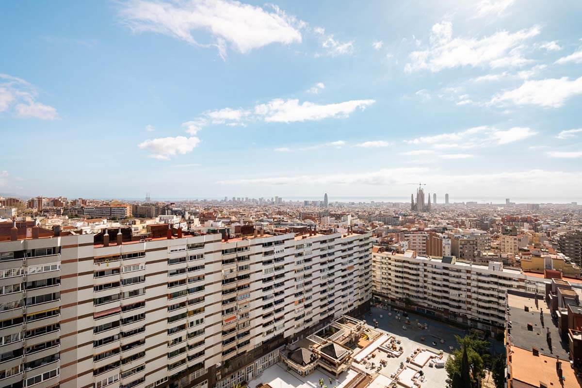 5 Reasons to Buy an Apartment in Barcelona 5 Reasons to Buy an Apartment in Barcelona
