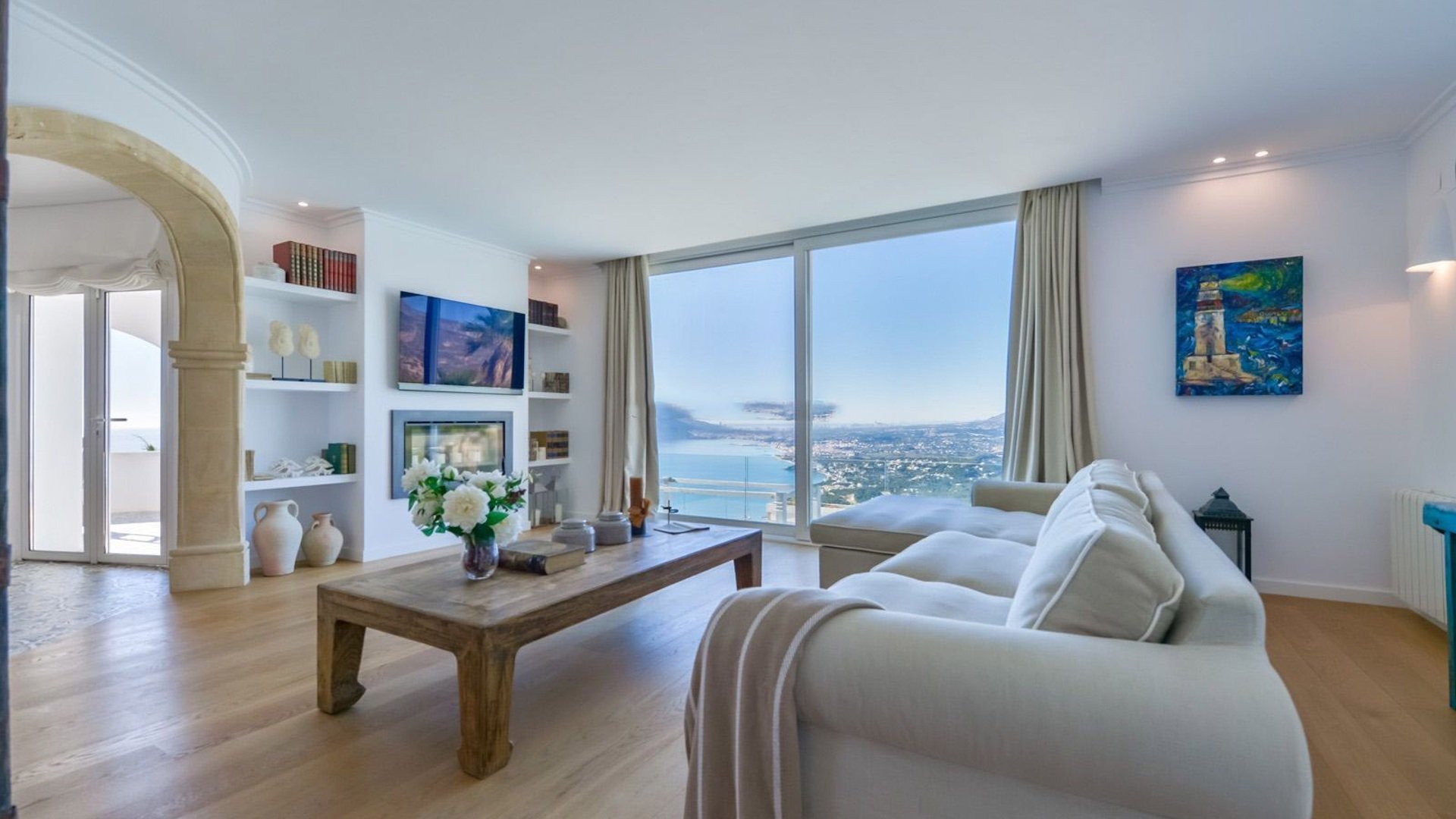 Villa a Altea, Alicante, Spagna 4 camere da letto, 285 mq. N° 64064