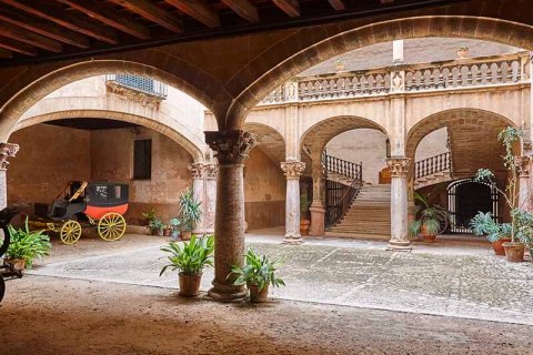 Rising prices of commercial real estate, garage premises and industrial buildings in the Balearic Islands
