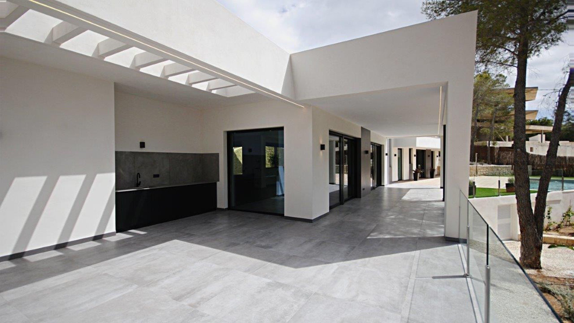 Villa i Altea, Alicante, Spanien 4 sovrum, 402 kvm. Nr. 63370
