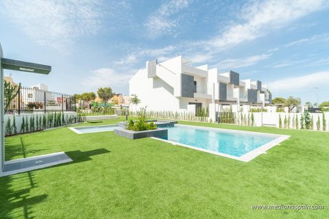 Huoneisto Los Balcones, Alicante, Espanja 2 makuuhuonetta, 74 m2 No. 155232