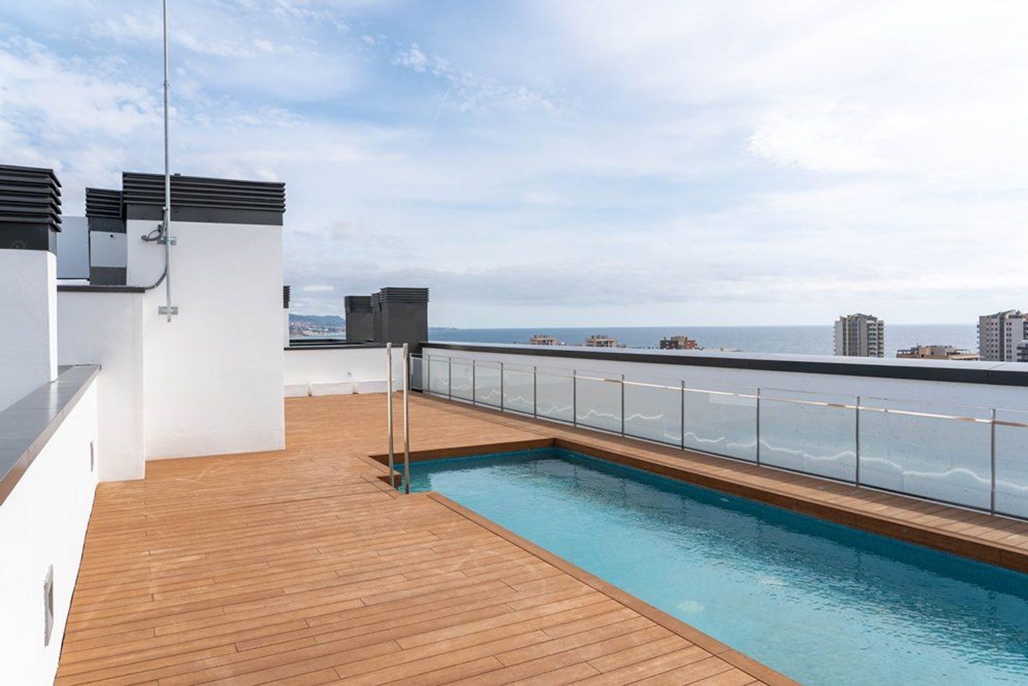 Huoneisto Badalona, Barcelona, Espanja 3 makuuhuonetta, 96 m2 No. 156647