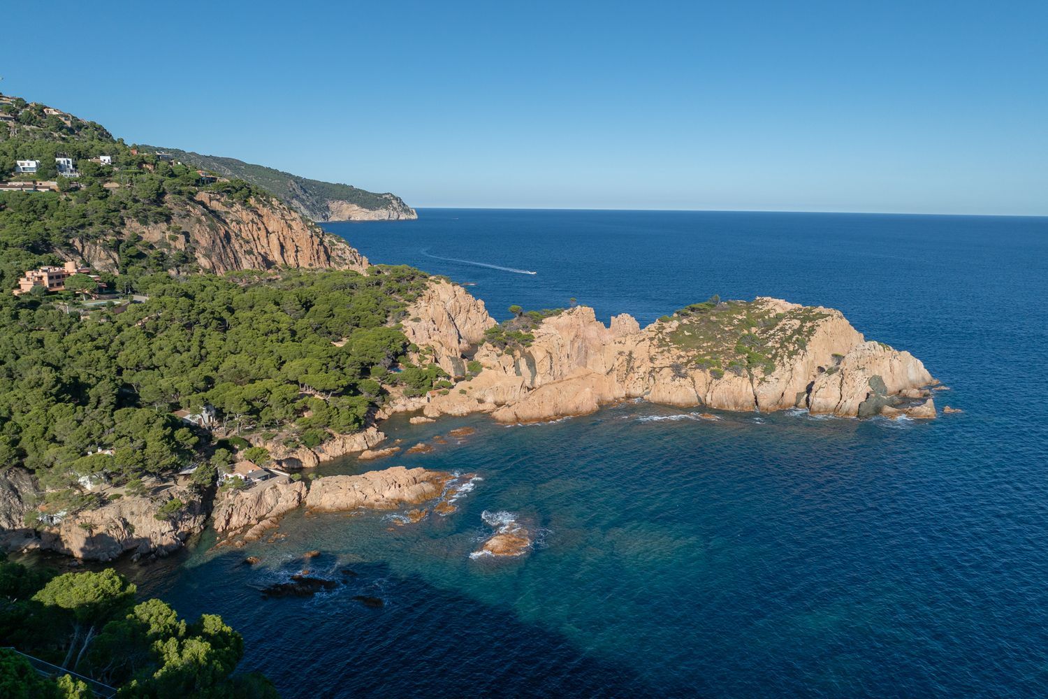 Māja Tamariu, Girona, Spānijā 4 istabas, 550 m2 Nr. 156650