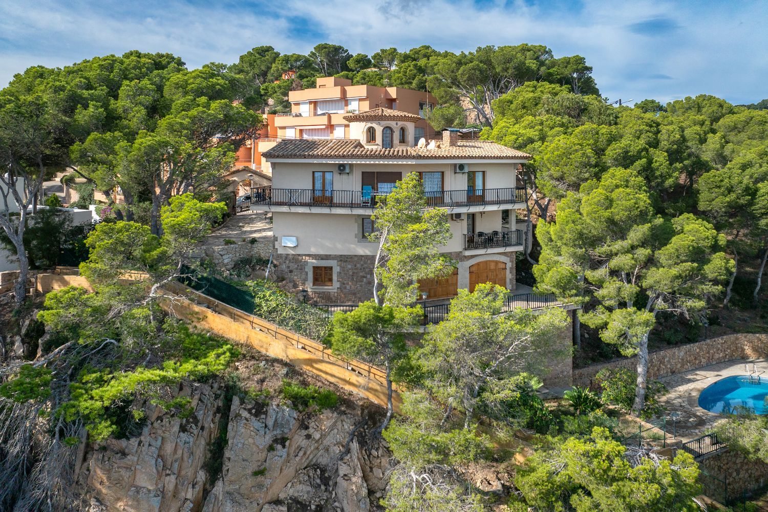 Māja Tamariu, Girona, Spānijā 4 istabas, 550 m2 Nr. 156650