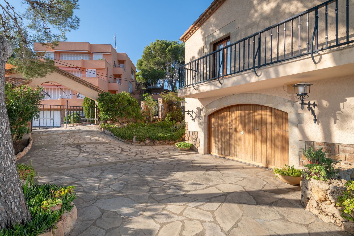 Māja Tamariu, Girona, Spānijā 4 istabas, 550 m2 Nr. 156650