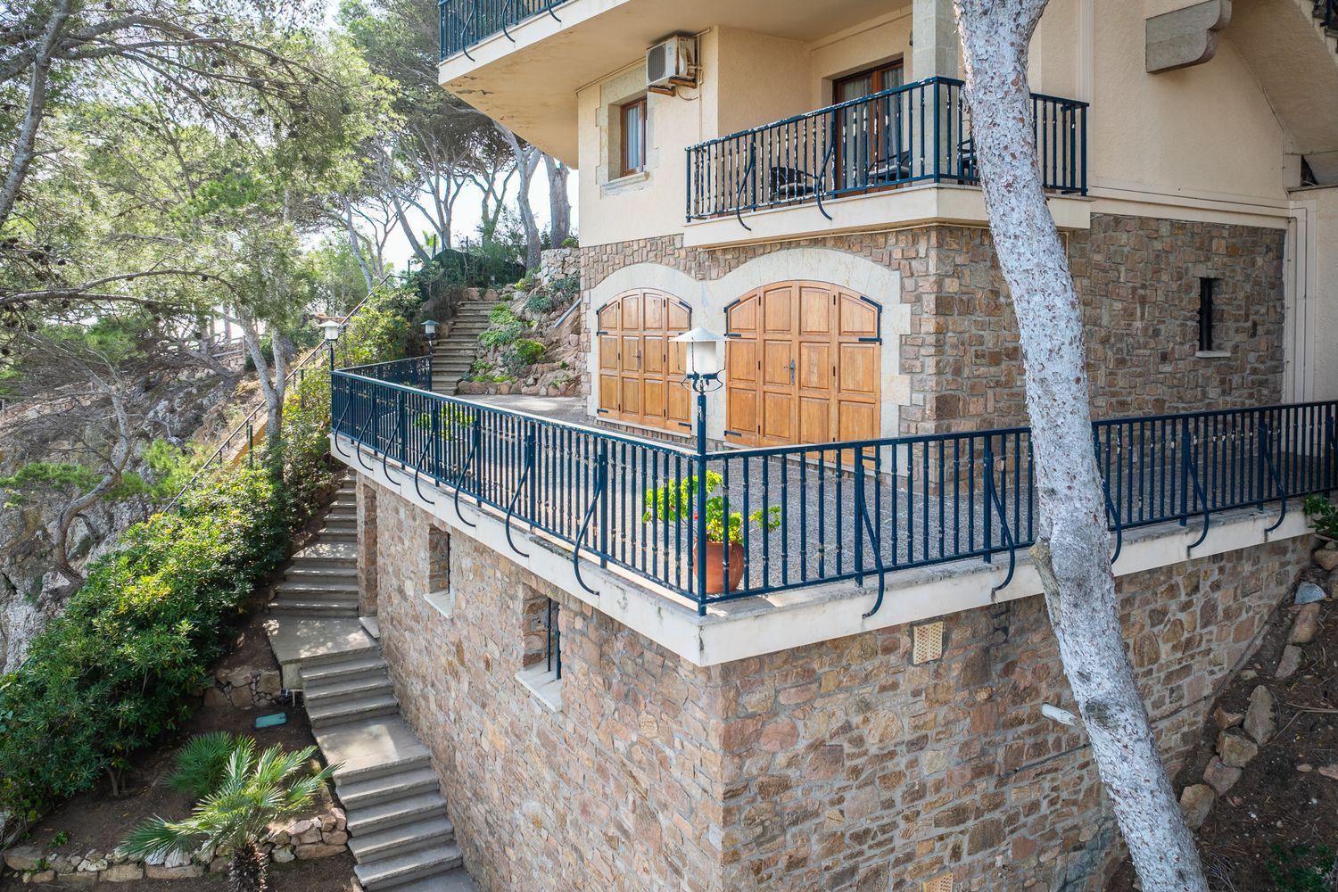 Māja Tamariu, Girona, Spānijā 4 istabas, 550 m2 Nr. 156650