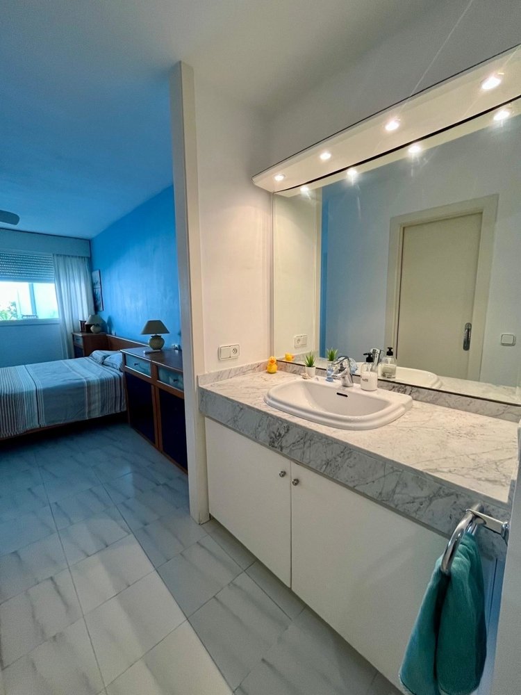 Квартира в Кала Виньес, Майорка, Испания 2 спальни, 70м2 №139879