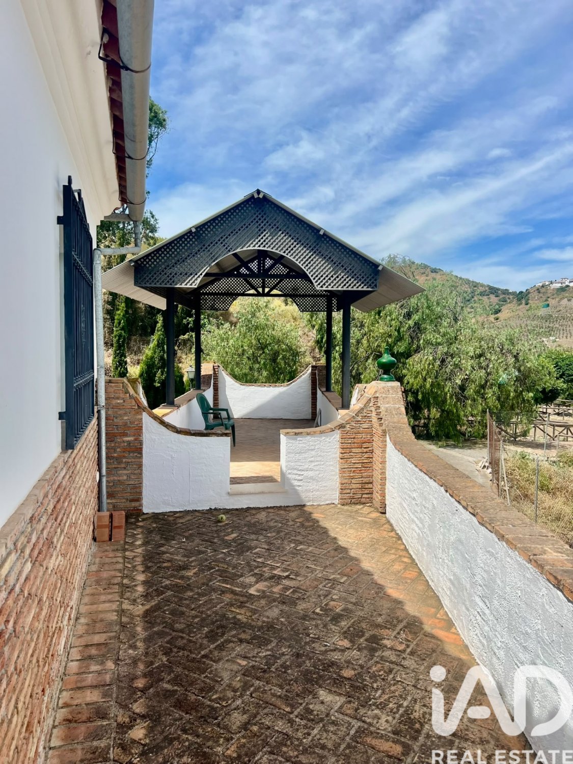 House in Vinuela, Malaga, Spain 6 bedrooms, 320 sq.m. No. 188352
