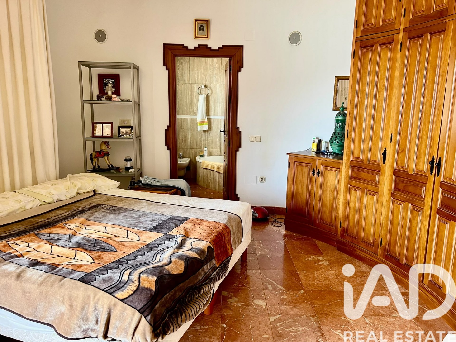 House in Vinuela, Malaga, Spain 6 bedrooms, 320 sq.m. No. 188352