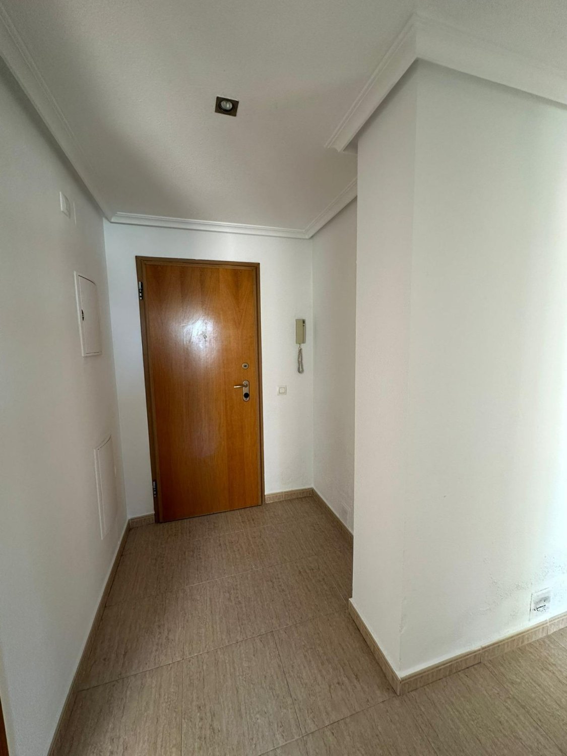 Apartamento en Torrevieja, Alicante, España 2 dormitorios, 70 m2 No. 183019