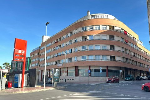 Квартира в Торревьеха, Аликанте, Испания 2 спальни, 70м2 №183019