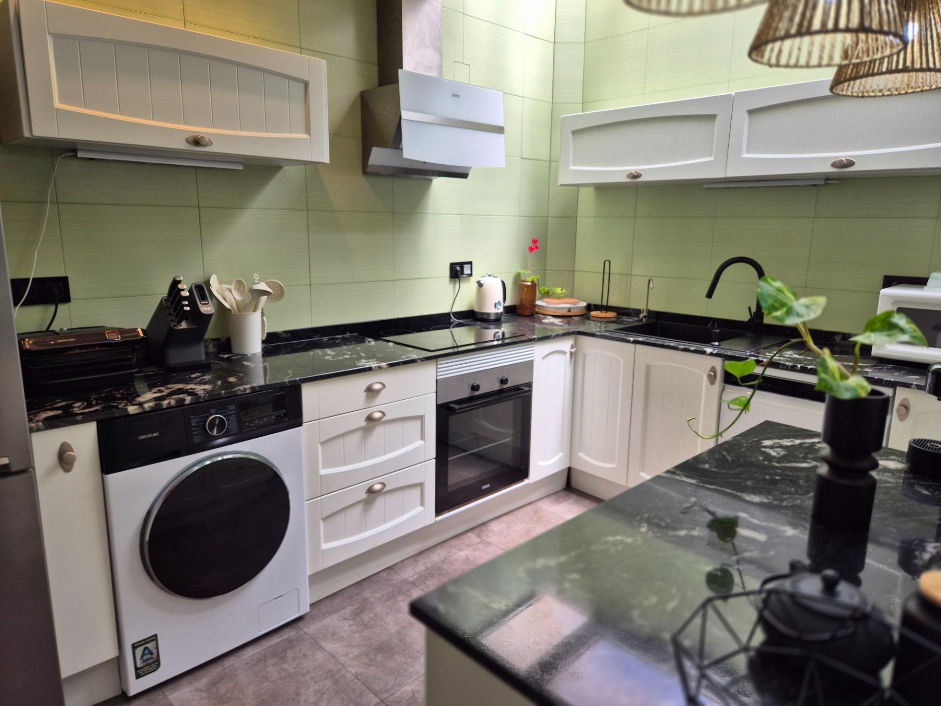Bungalow in El Limonar, Malaga, Spain 64 sq.m. No. 183018