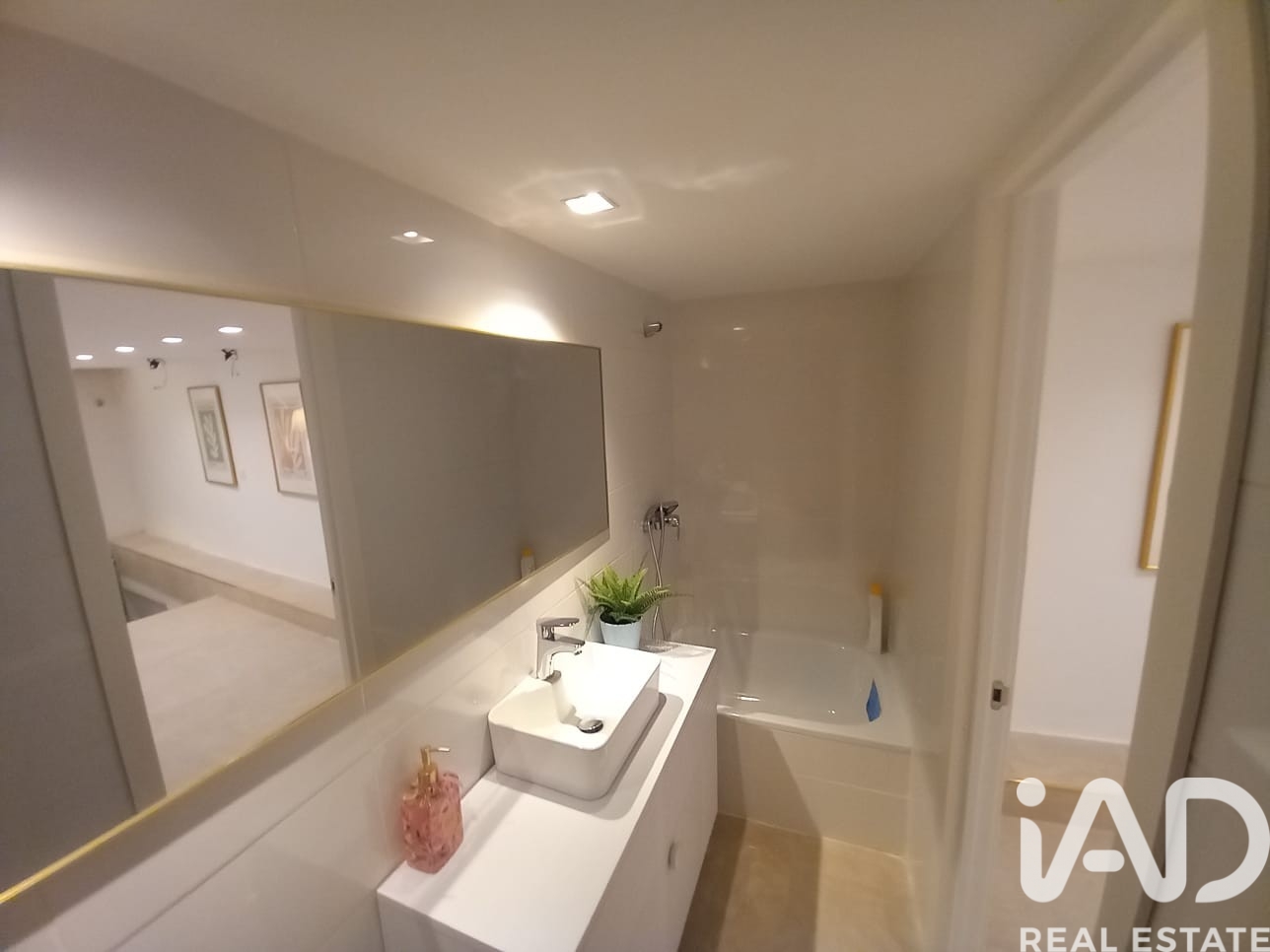 Lokal usługowy w Barcelona, Hiszpania 130 mkw. nr 152506