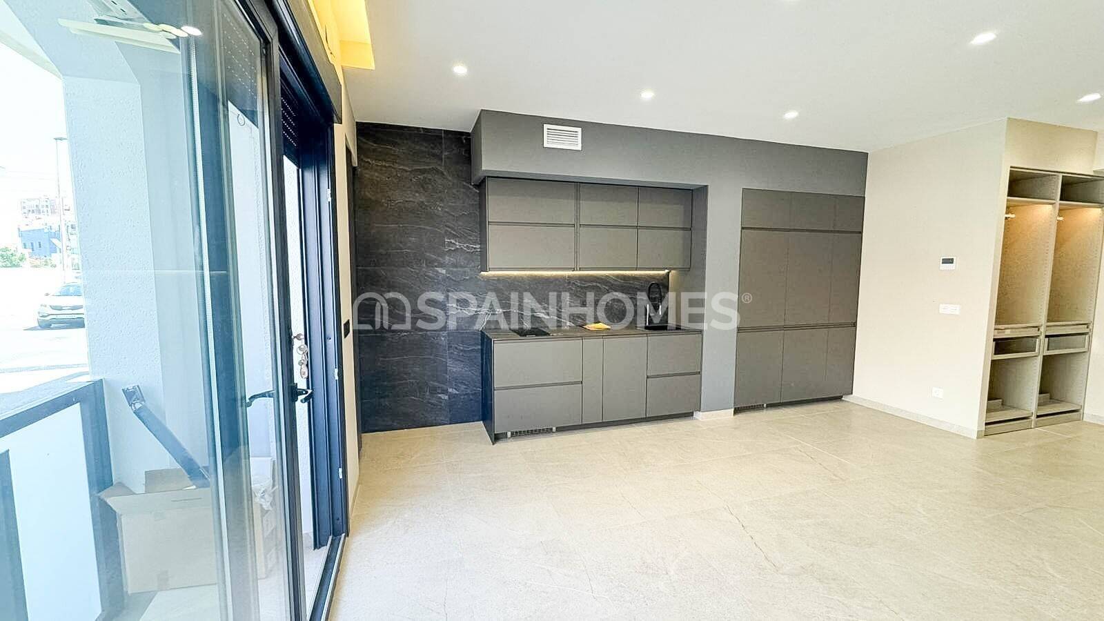 Apartment in Torrevieja, Alicante, Spain 1 bedroom, 43 sq.m. No. 183651