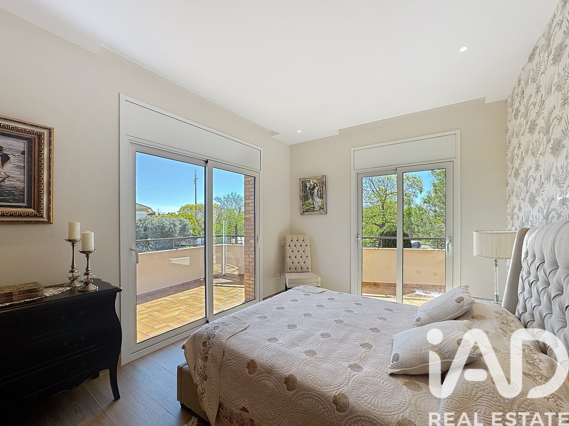 Talo Vilanova i la Geltru, Barcelona, Espanja 6 makuuhuonetta, 685 m2 No. 172788