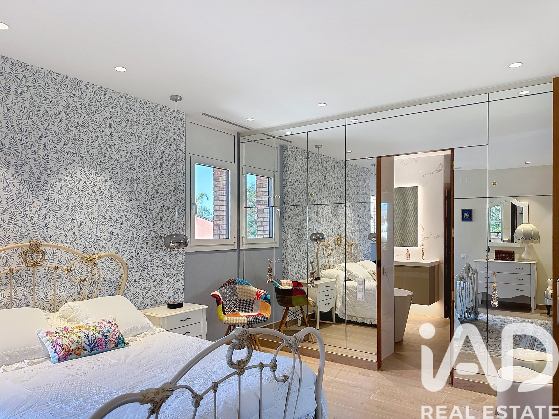 Talo Vilanova i la Geltru, Barcelona, Espanja 6 makuuhuonetta, 685 m2 No. 172788