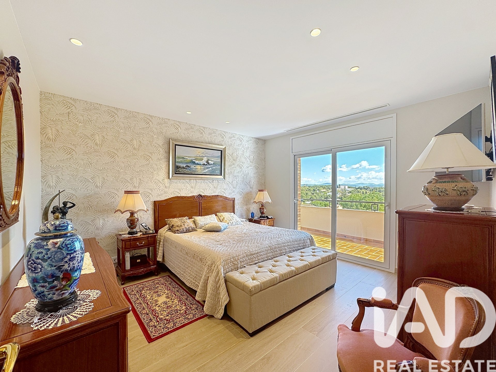 Talo Vilanova i la Geltru, Barcelona, Espanja 6 makuuhuonetta, 685 m2 No. 172788